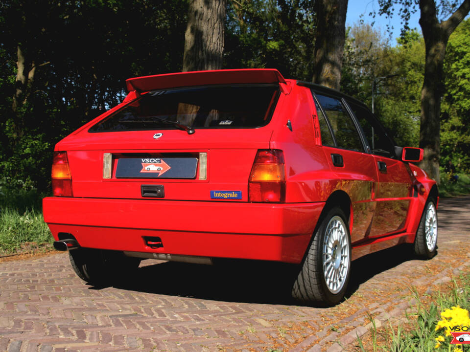 Bild 5/30 von Lancia Delta HF Integrale Evoluzione I (1991)