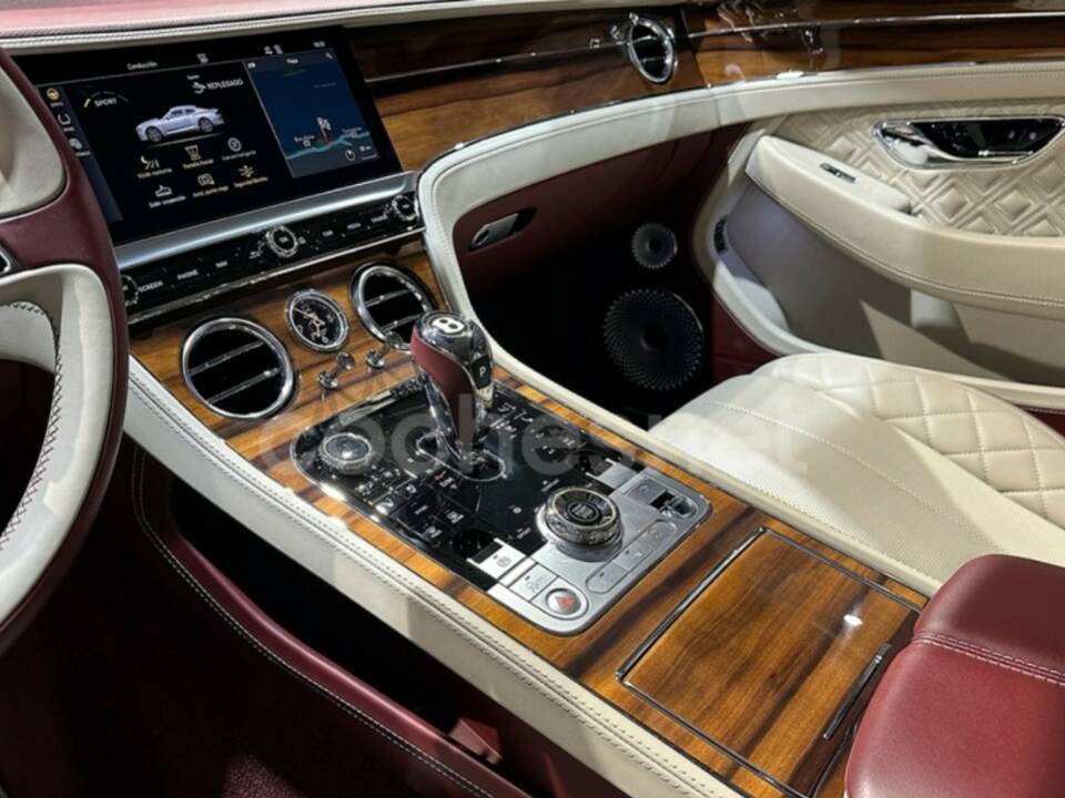 Afbeelding 9/15 van Bentley Continental GT (2019)
