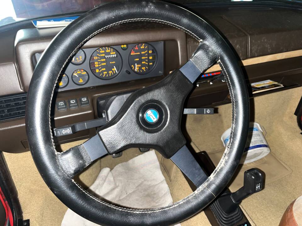 Bild 9/13 von Innocenti Turbo De Tomaso (1989)