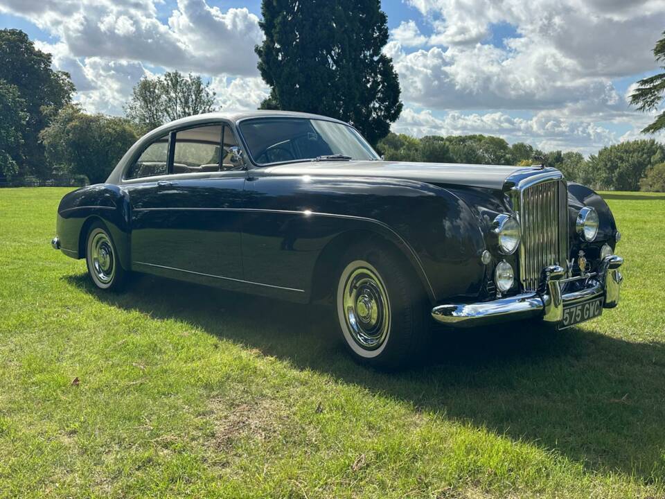 Bild 24/50 von Bentley S 1 Continental (1955)