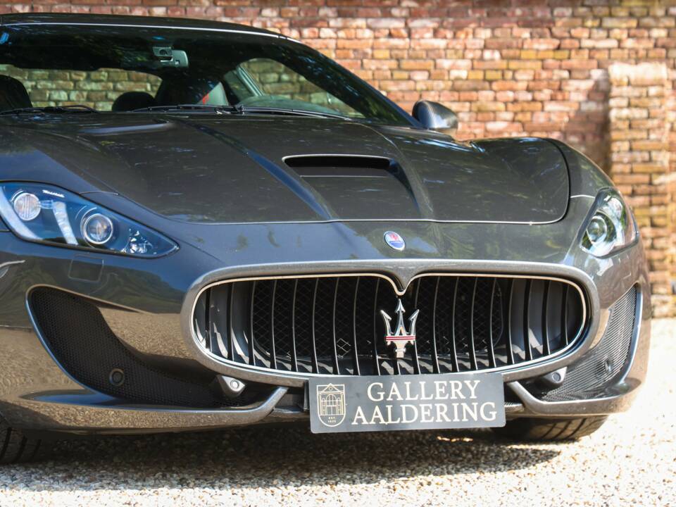 Immagine 26/50 di Maserati GranTurismo Sport (2017)