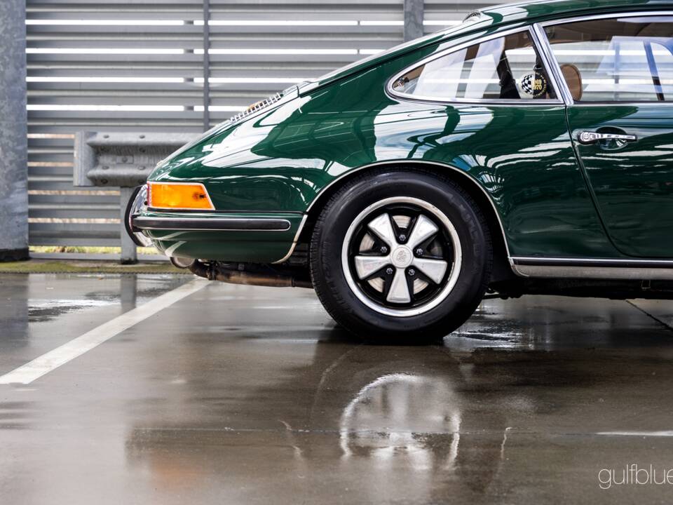 Image 22/64 de Porsche 911 2.2 S (1970)