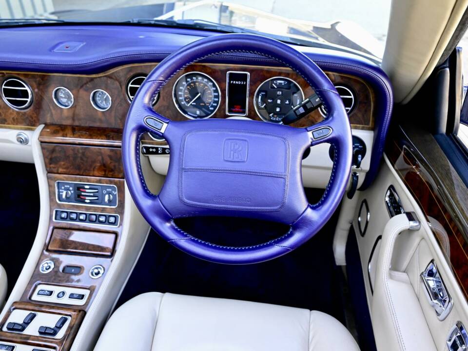 Bild 36/50 von Rolls-Royce Corniche V (2000)