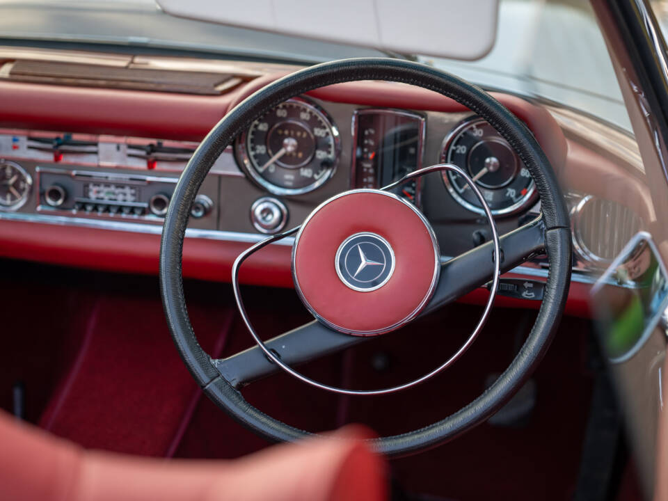 Afbeelding 12/16 van Mercedes-Benz 280 M-SL (1966)