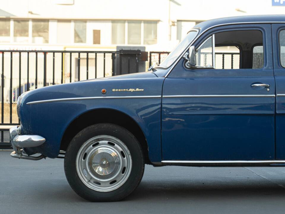 Bild 16/42 von Renault Ondine (1962)