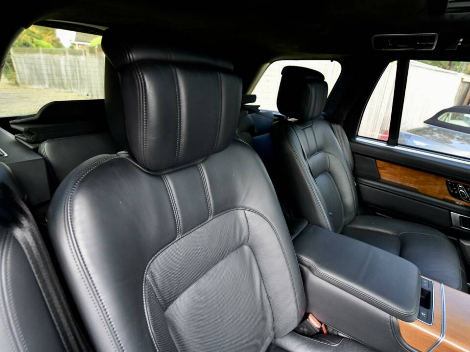 Image 46/50 of Land Rover Range Rover V8 SV Autobiography (2018)