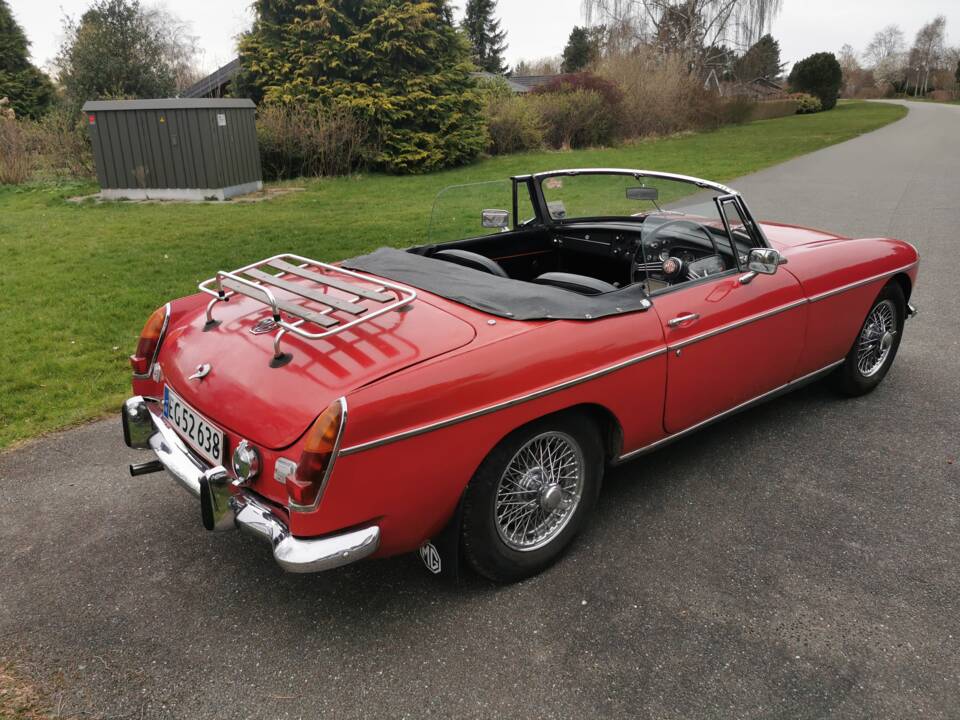 Image 10/58 of MG MGB (1968)
