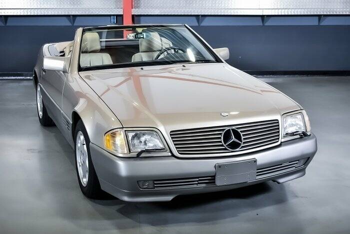 Imagen 4/7 de Mercedes-Benz SL 500 (1995)