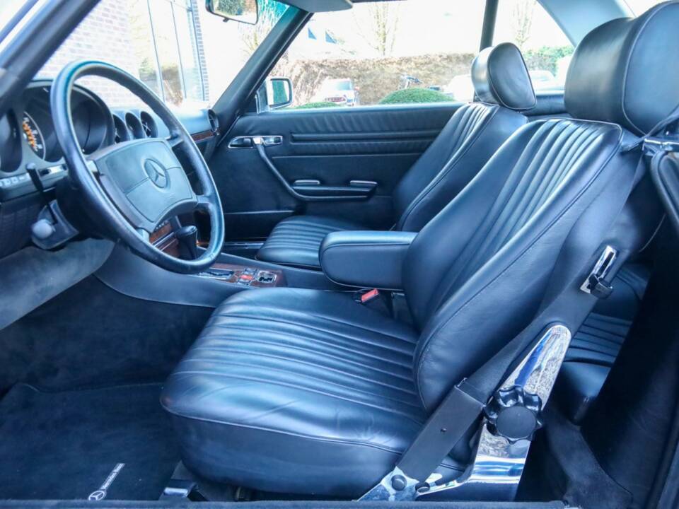 Bild 46/50 von Mercedes-Benz 560 SL (1987)