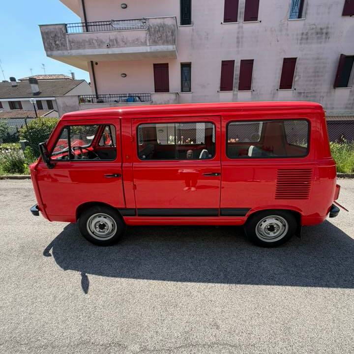 Afbeelding 44/68 van FIAT 900E (1982)