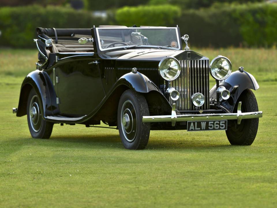 Image 33/50 de Rolls-Royce 20&#x2F;25 HP (1933)