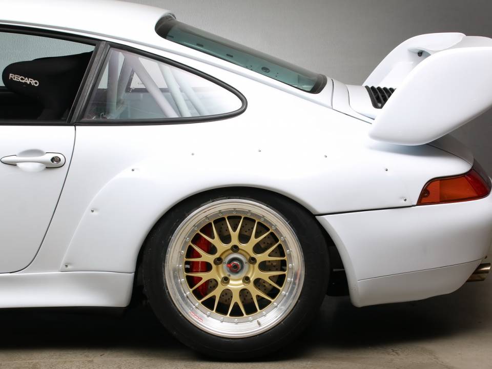 Image 9/32 of Porsche 911 Cup 3.8 RSR (1997)