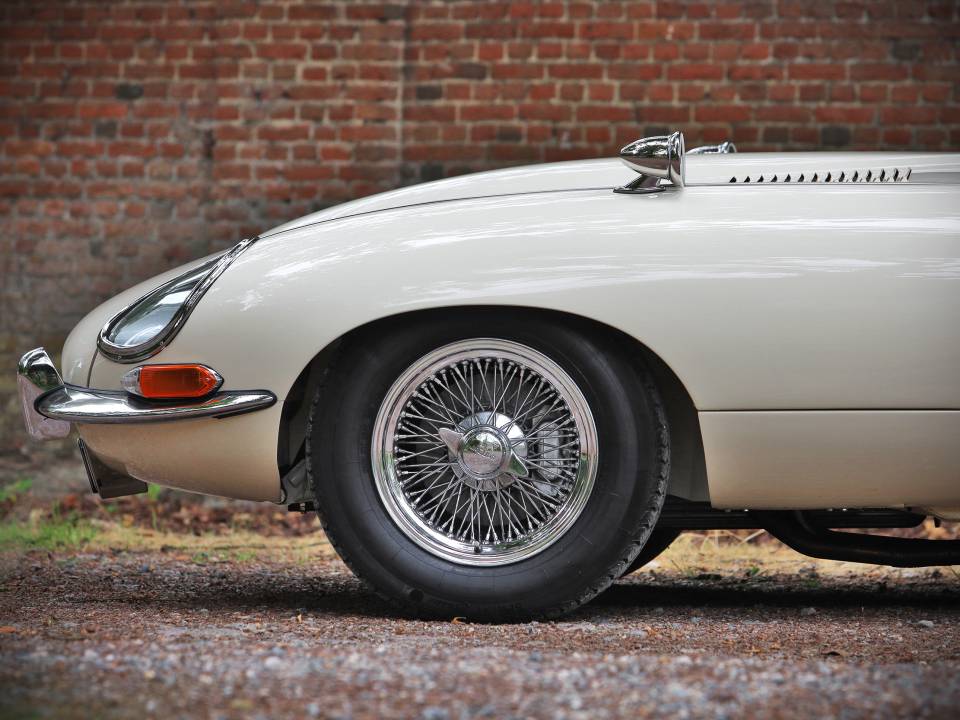 Afbeelding 26/50 van Jaguar Type E 4.2 (1965)