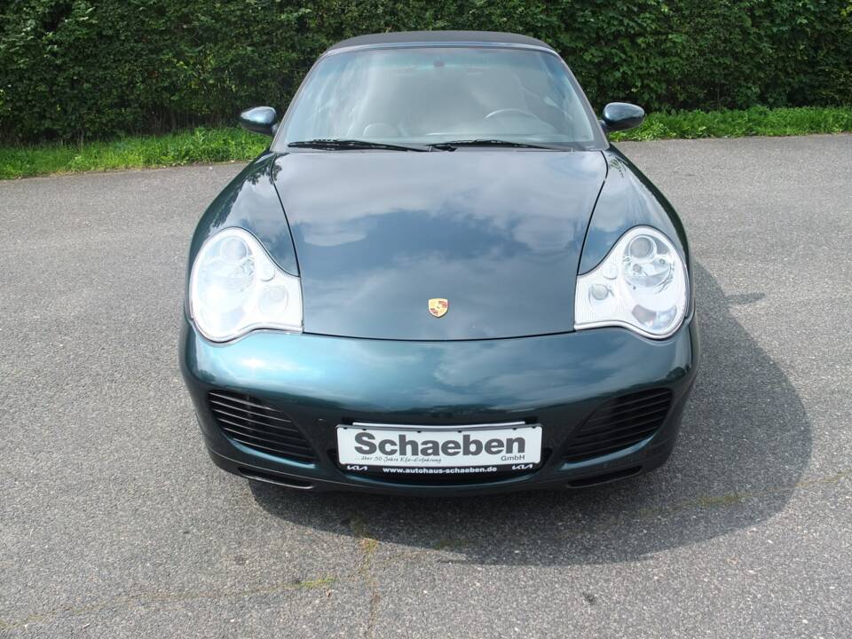 Bild 37/73 von Porsche 911 Carrera 4S (2004)
