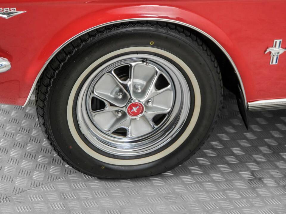 Image 23/50 of Ford Mustang 289 (1966)