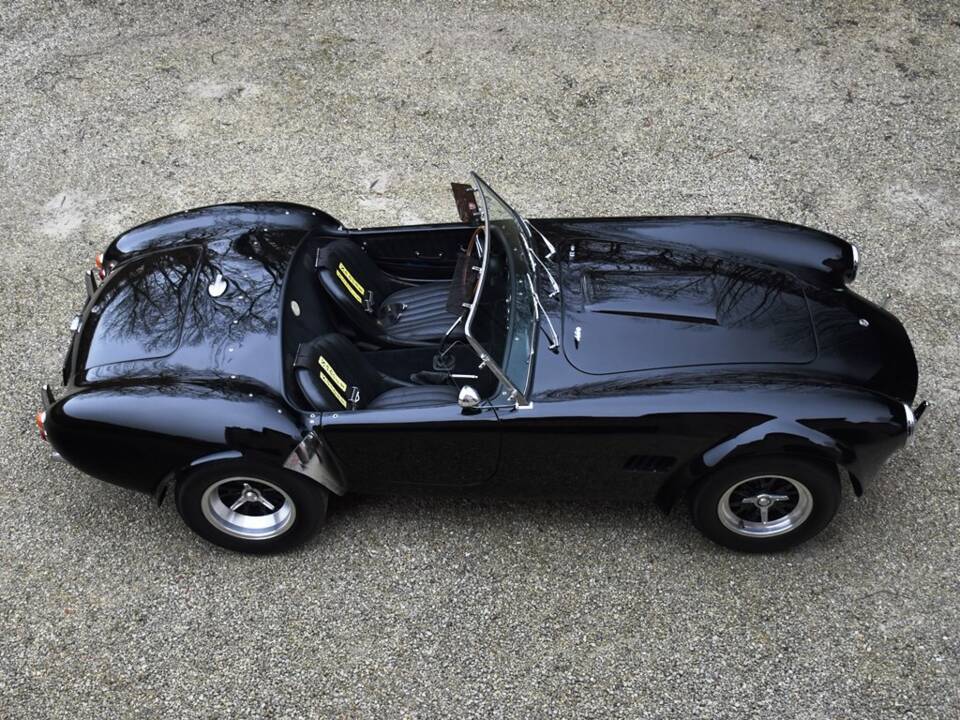 Immagine 7/34 di AC Cobra Mk IV (1985)