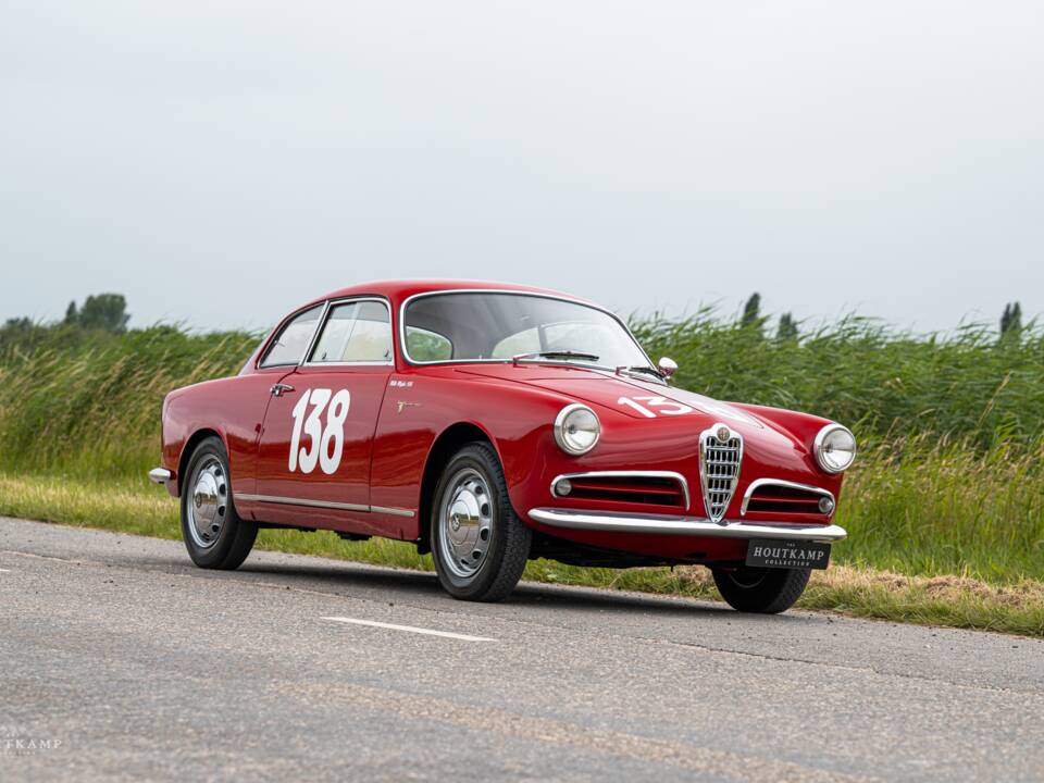 Immagine 2/25 di Alfa Romeo Giulietta Sprint Veloce (1956)