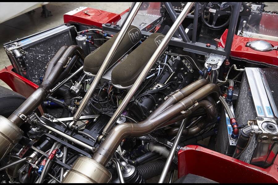 Image 23/39 of Lola T280 (1972)