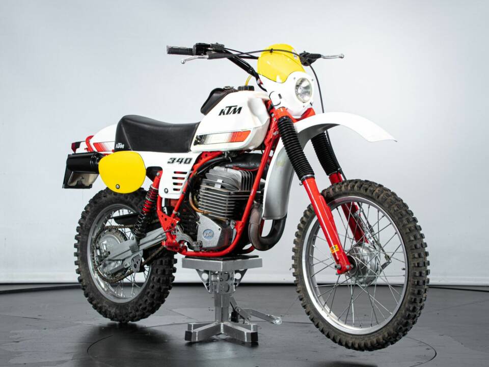 Image 3/12 de KTM DUMMY (1980)