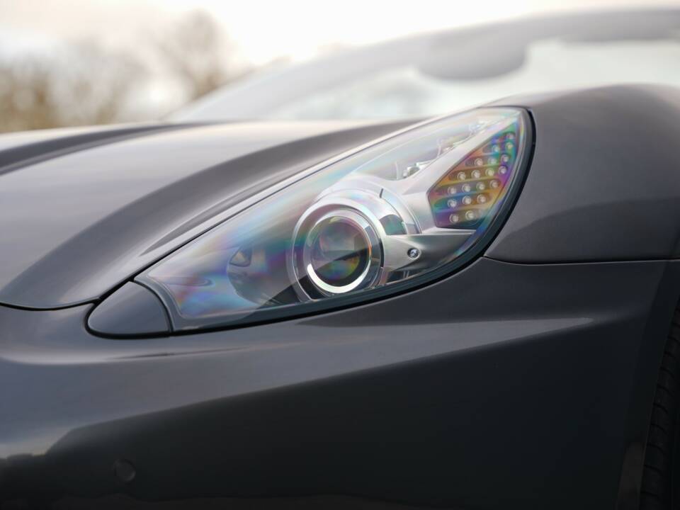 Image 30/50 of Ferrari California (2009)