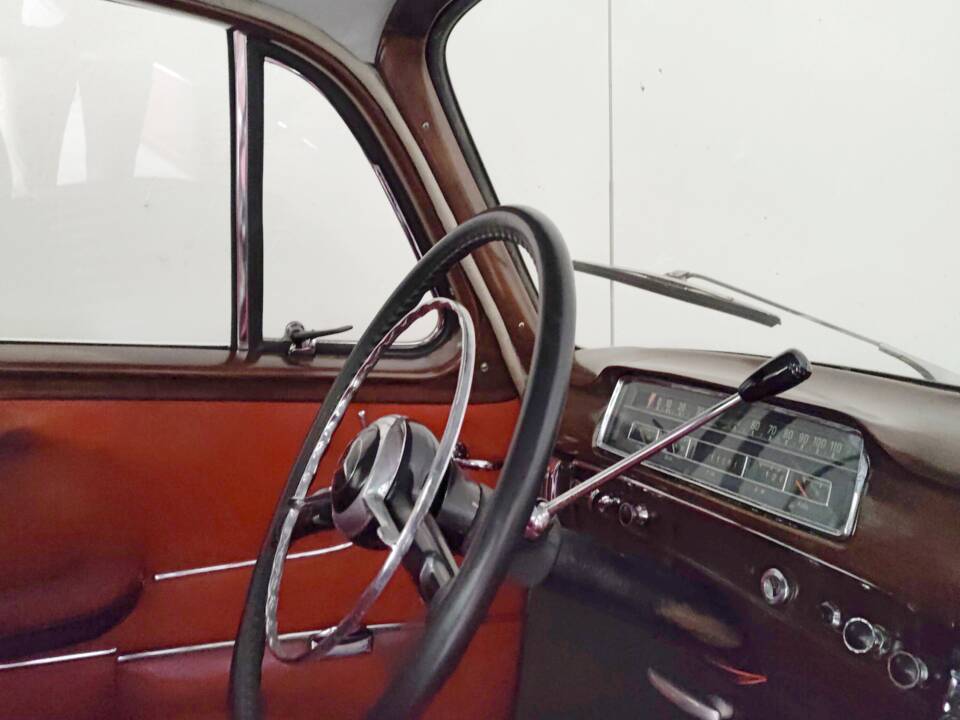 Bild 2/12 von Mercedes-Benz 220 S (1959)