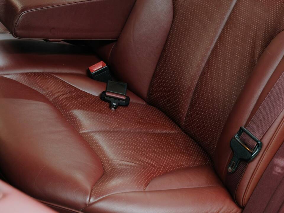 Bild 50/50 von Mercedes-Benz 500 SEL (1992)