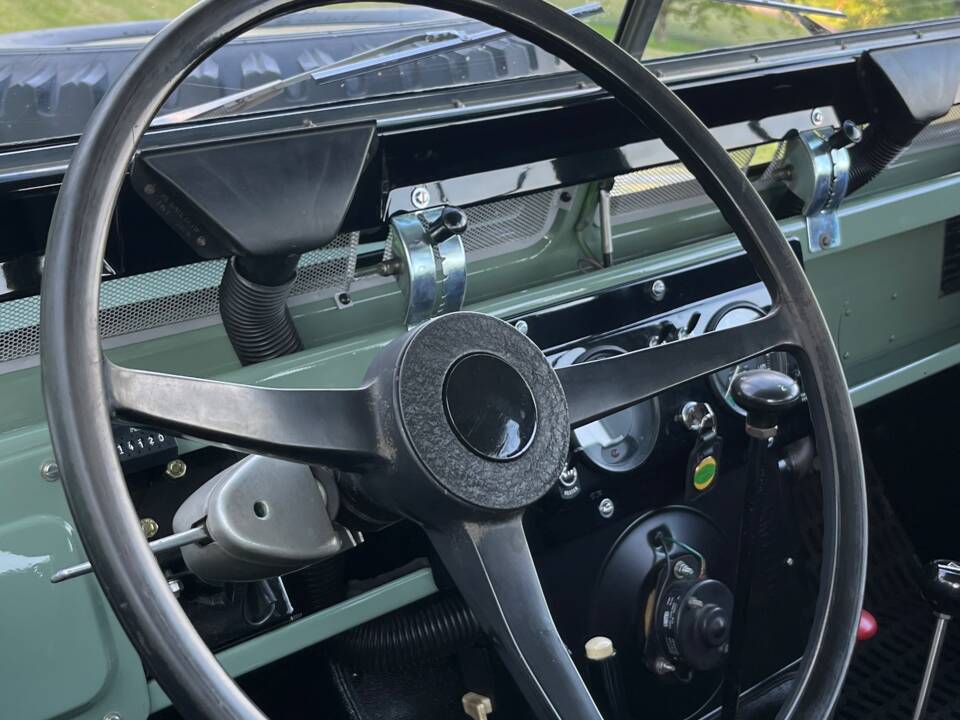 Imagen 90/99 de Land Rover 109 (1970)