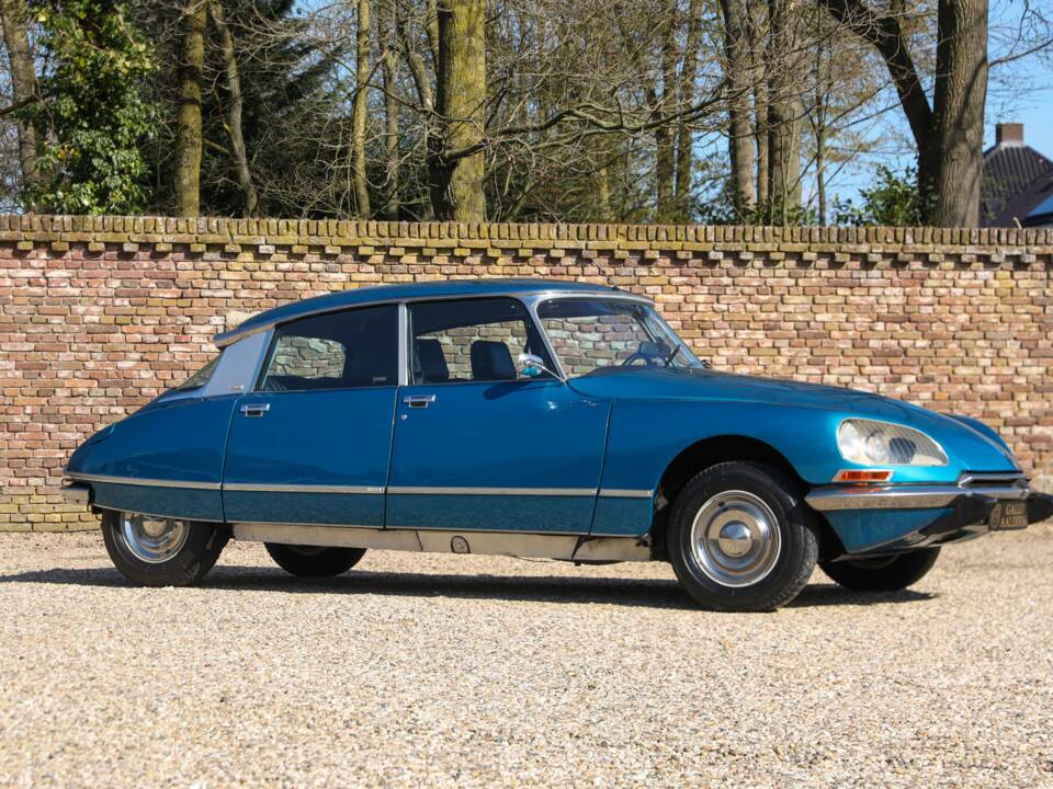 Immagine 49/50 di Citroën DS 23 Pallas IE (1973)