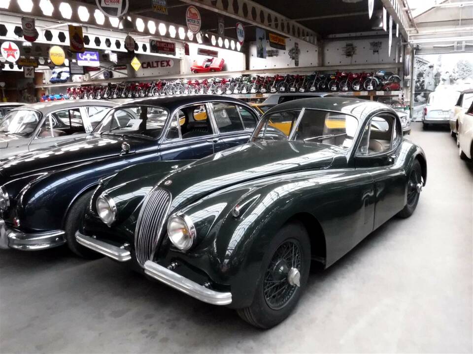 Bild 38/46 von Jaguar XK 120 FHC (1953)