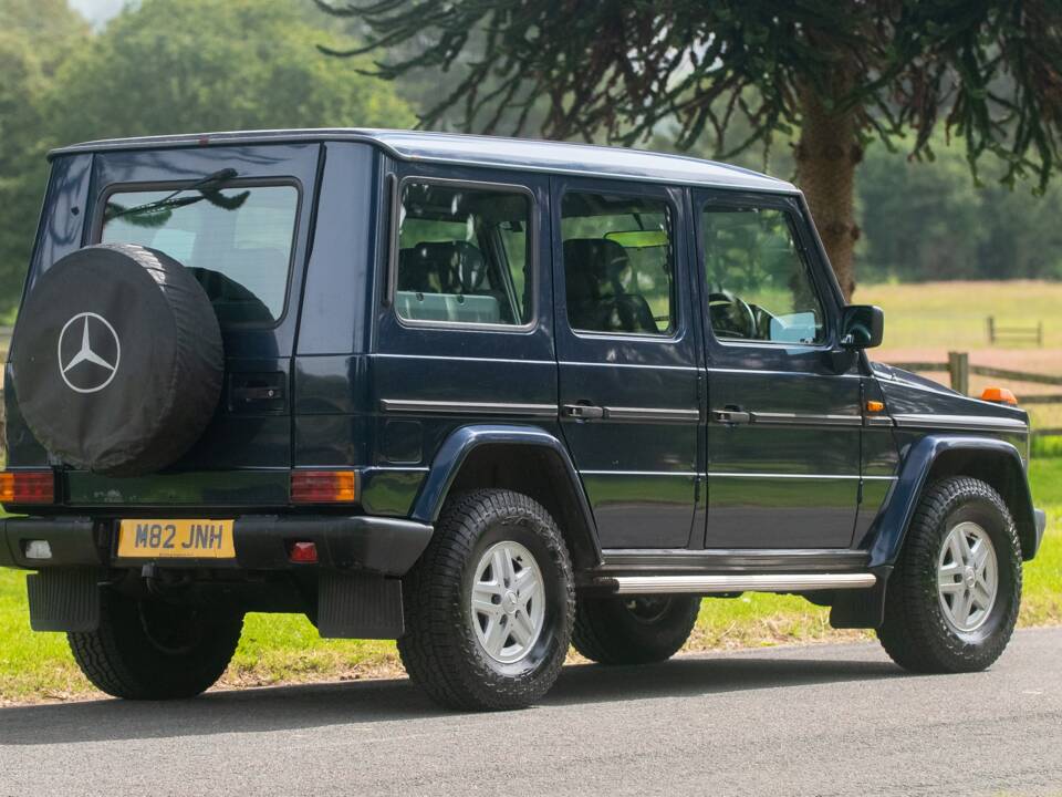Bild 6/39 von Mercedes-Benz 300 GE (lang) (1995)