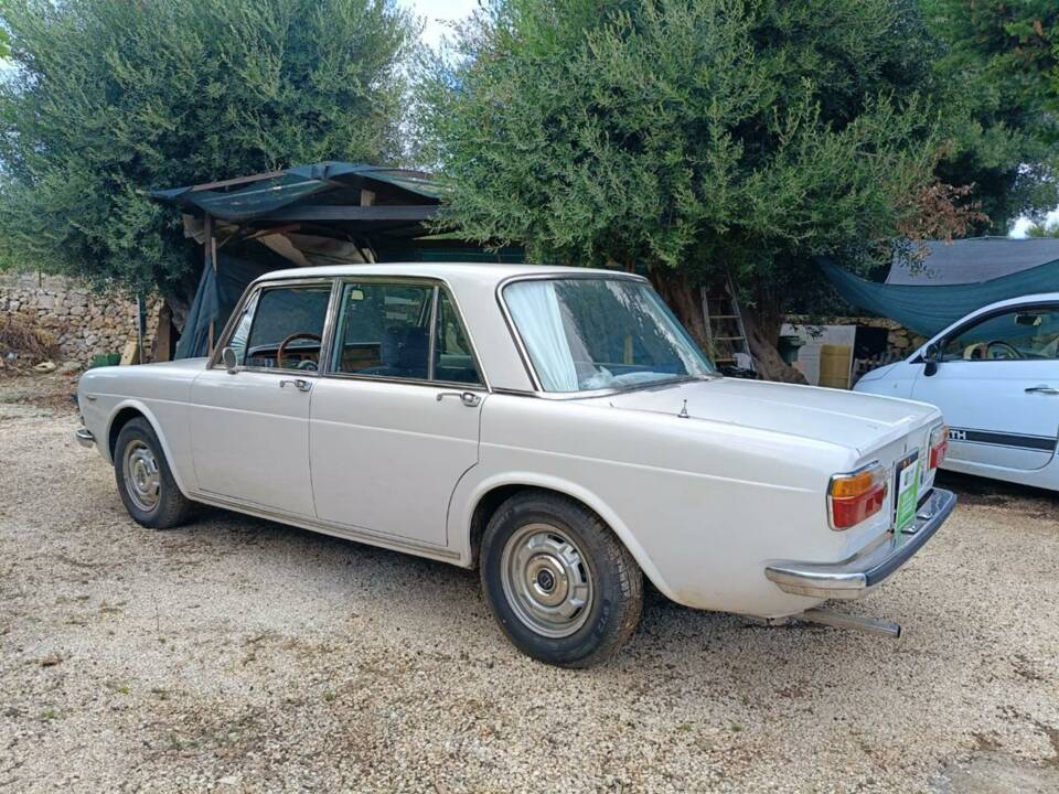 Immagine 32/50 di Lancia Flavia 2000 (1974)