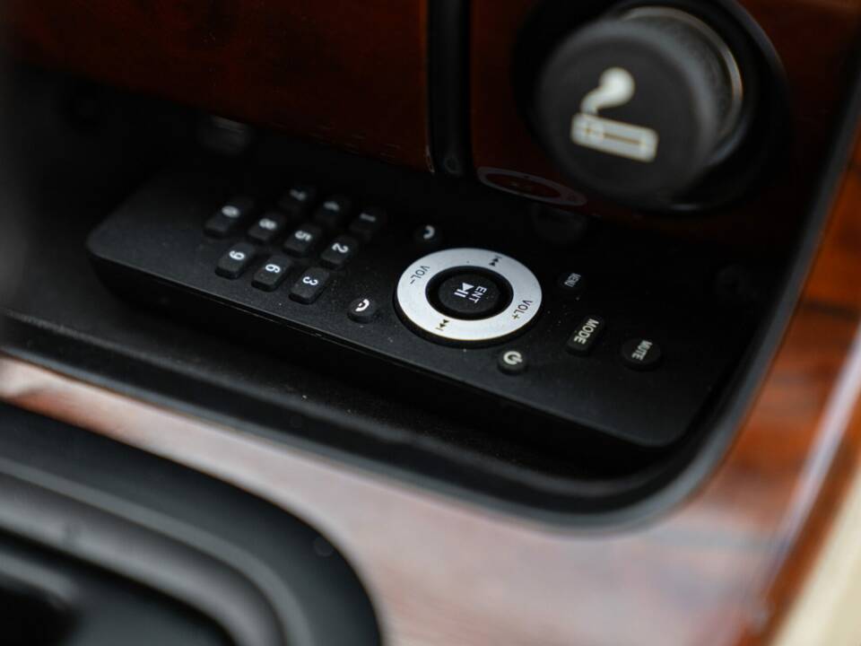 Bild 42/50 von Honda Legend (1992)