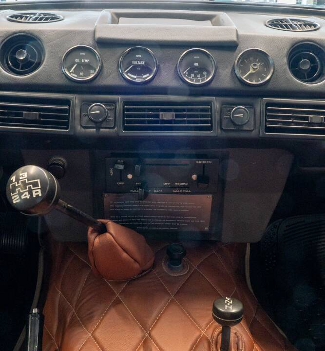 Afbeelding 36/44 van Land Rover Range Rover Classic 3.5 (1981)
