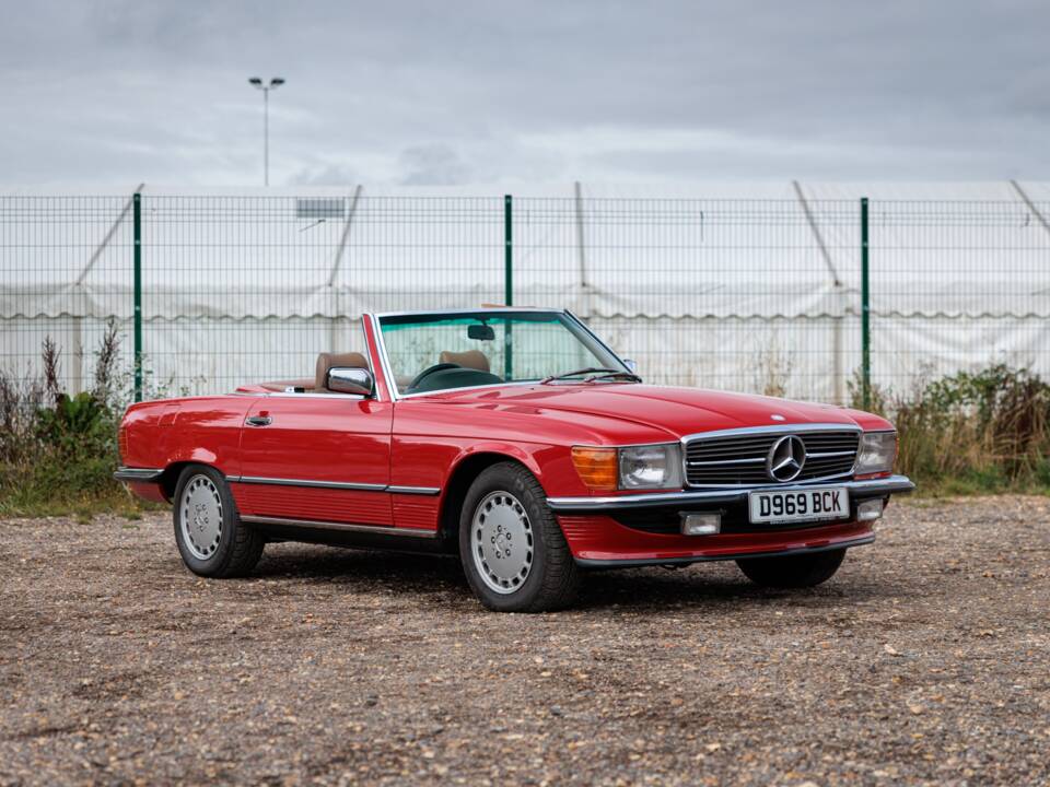 Image 33/50 of Mercedes-Benz 420 SL (1988)