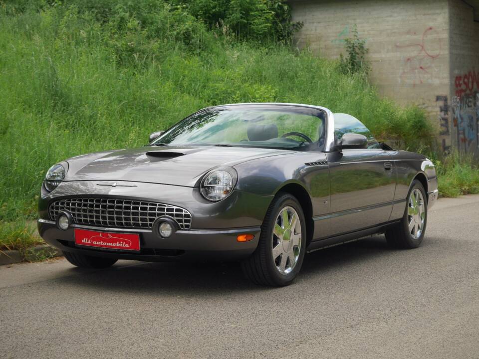 Immagine 8/32 di Ford Thunderbird (2003)