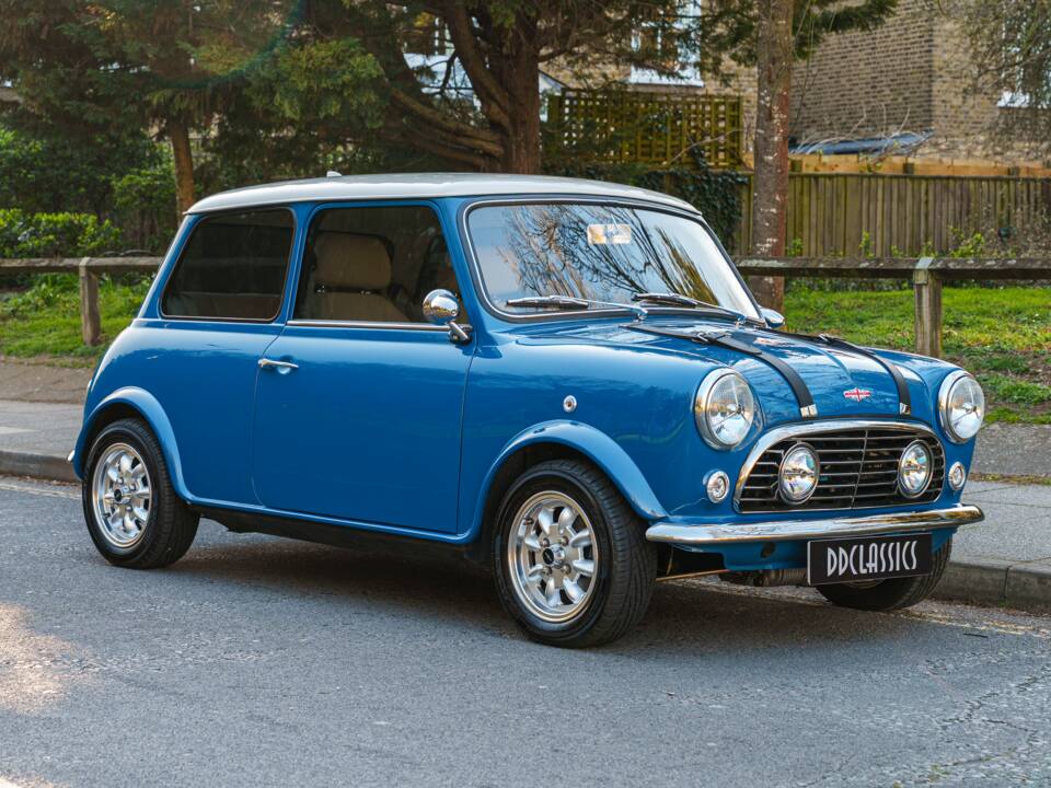 Imagen 2/28 de Rover Mini 1.3i (1995)