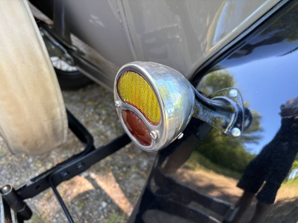 Image 28/28 of Ford Model A Tudor Sedan (1931)