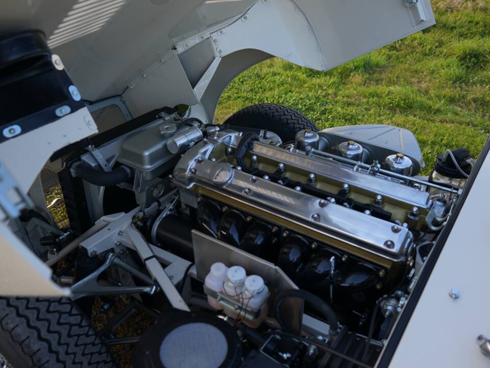 Bild 17/31 von Jaguar E-Type 3.8 (1962)