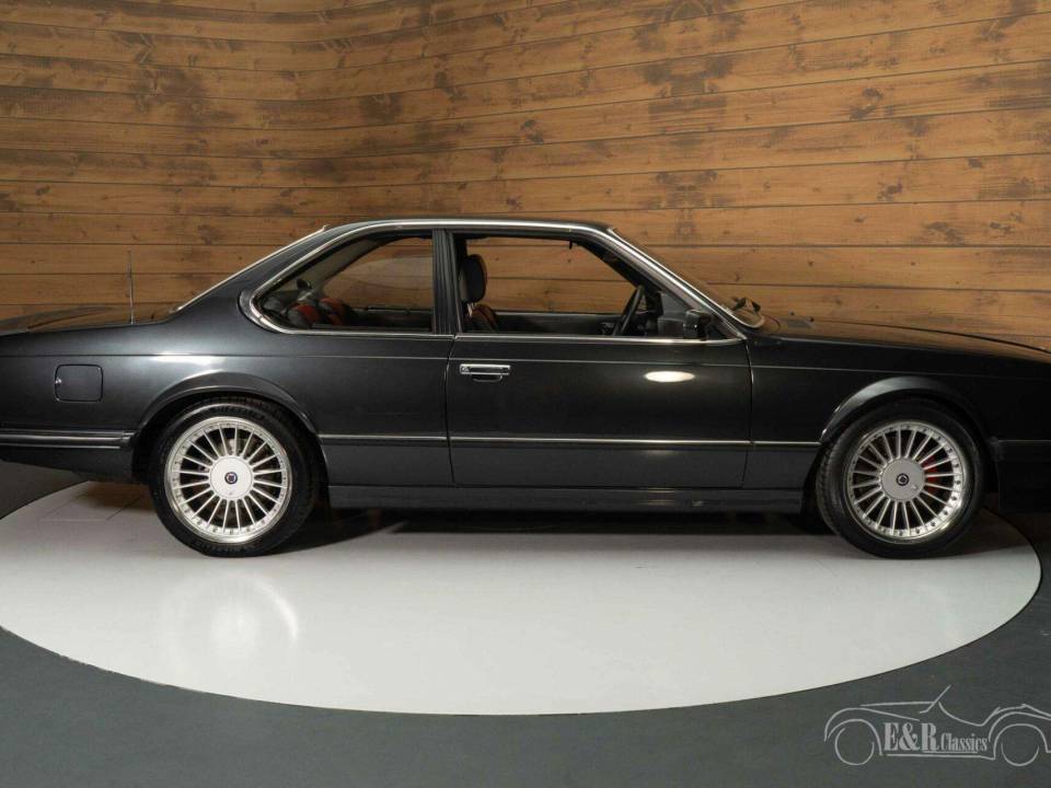 Image 16/19 of BMW M 635 CSi (1986)