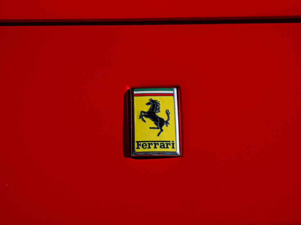 Image 27/50 de Ferrari 308 GTB (1977)