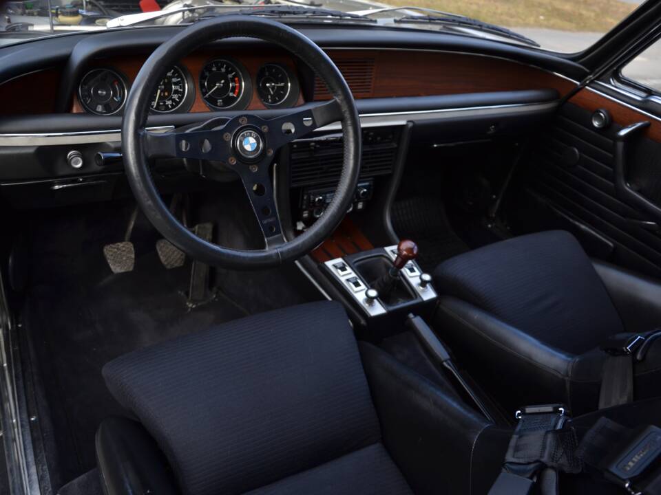 Image 17/26 of BMW 3.0 CSL (1973)