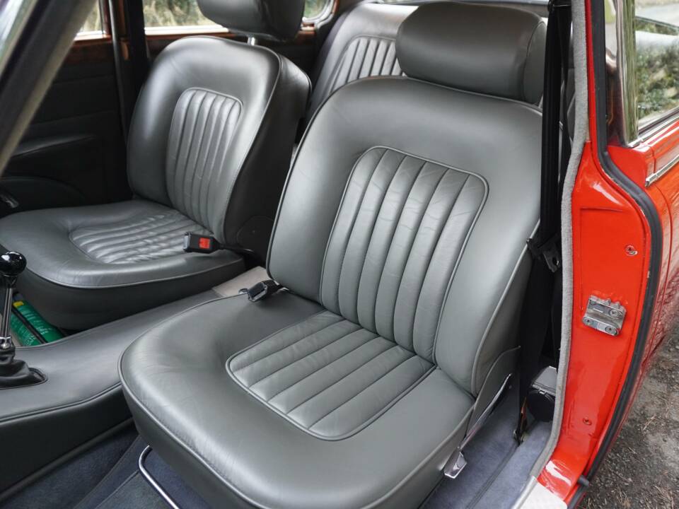 Bild 13/18 von Jaguar Mk II 3.8 (1964)