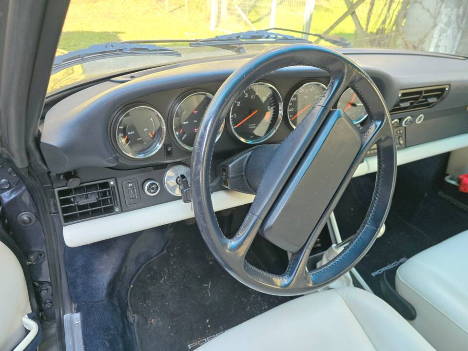 Bild 3/7 von Porsche 911 Carrera 3.2 (1988)