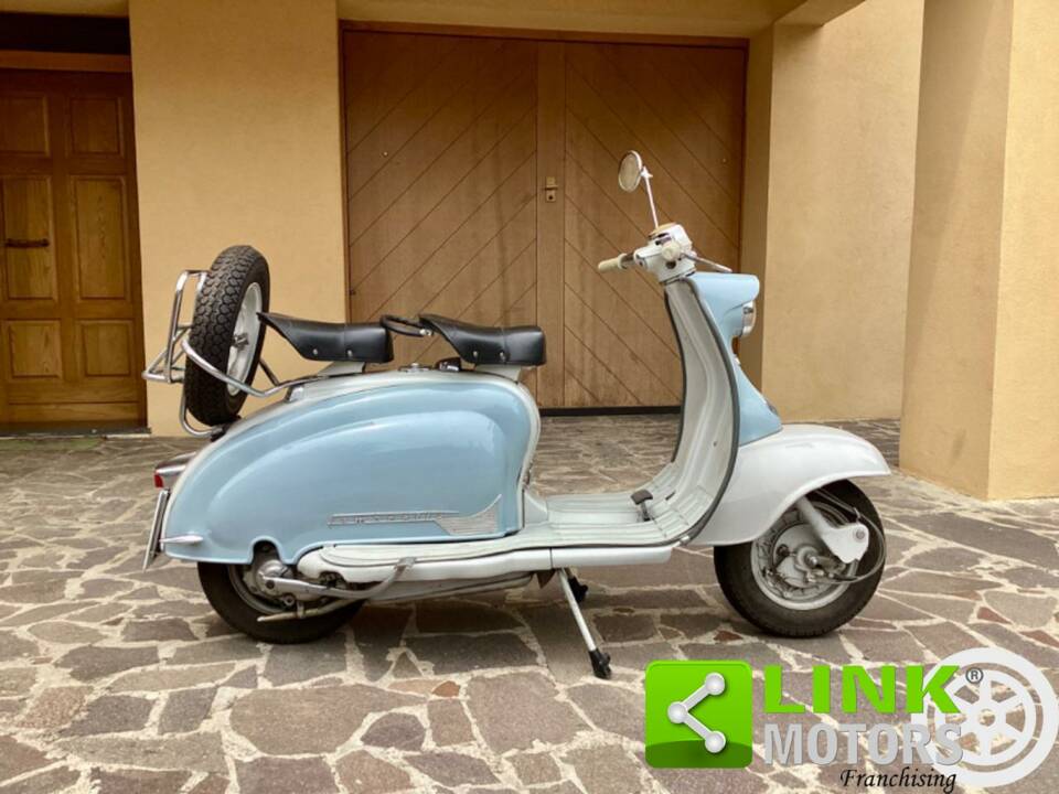 Image 1/10 de Innocenti DUMMY (1959)