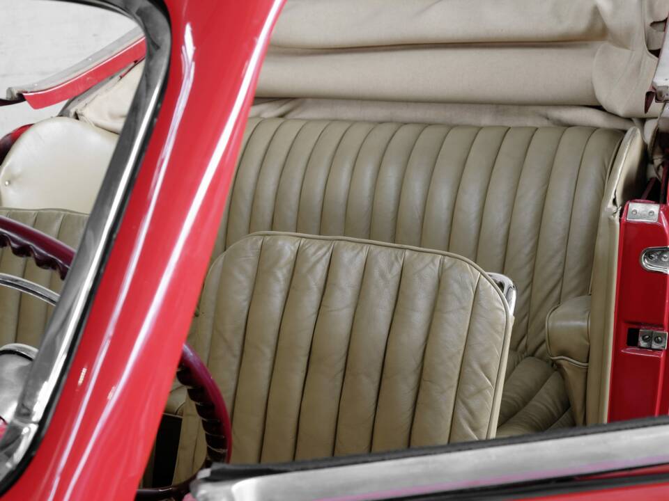 Bild 24/46 von Steyr 220 &quot;Gläser&quot; (1939)
