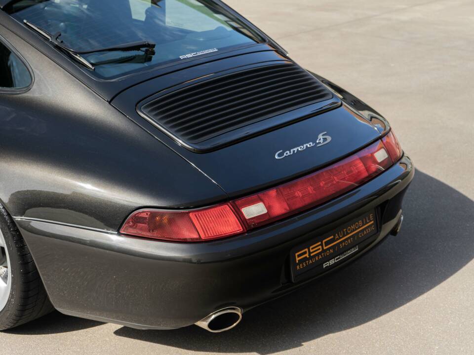 Bild 7/24 von Porsche 911 Carrera 4S (1996)
