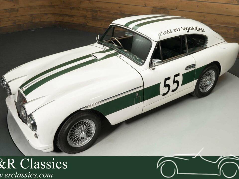 Image 1/19 of Aston Martin DB 2&#x2F;4 Mk I (1955)