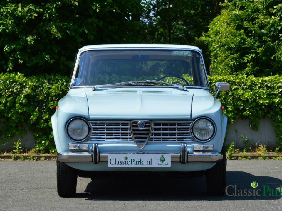 Image 8/50 de Alfa Romeo Giulia 1300 (1967)