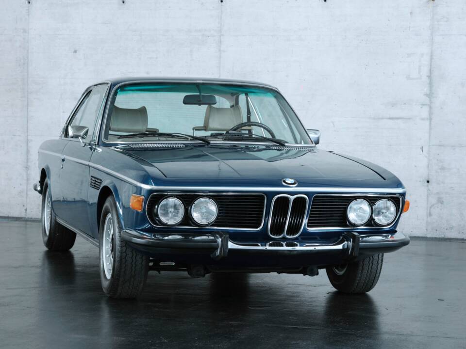 Bild 24/50 von BMW 3.0 CSi (1975)