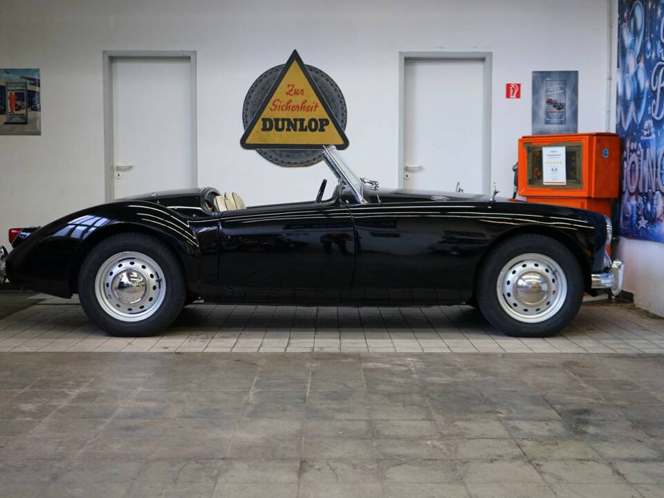Obraz 48/50 pojazdu MG MGA 1500 (1959)
